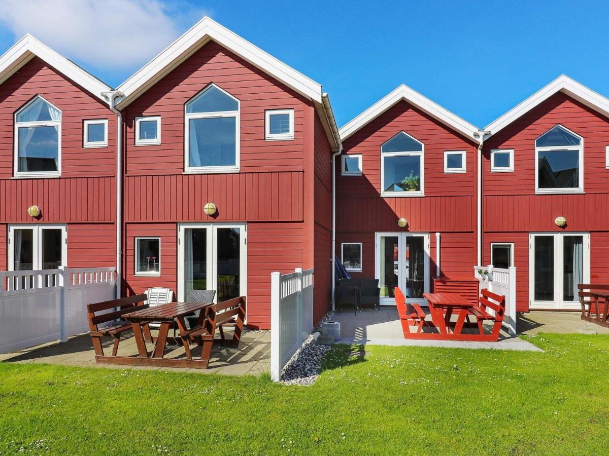 6 Person Holiday Home In Hadsund Екстериор снимка